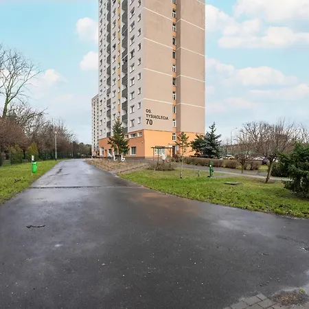 Apartment Stylish Two Bedroom With Parking Near Malta In By Renters Poznan