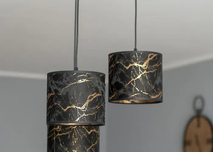 Stylish Two Bedroom With Parking Near Malta In By Renters Apartment *